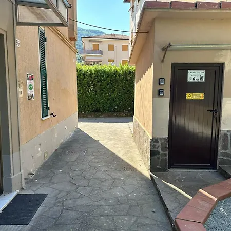 L'albicocco La Spezia